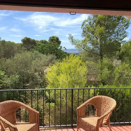 Casa Con Jardin, Piscina, Y Terrazas En Zona Tranquila Cerca De - Es-323-24 *