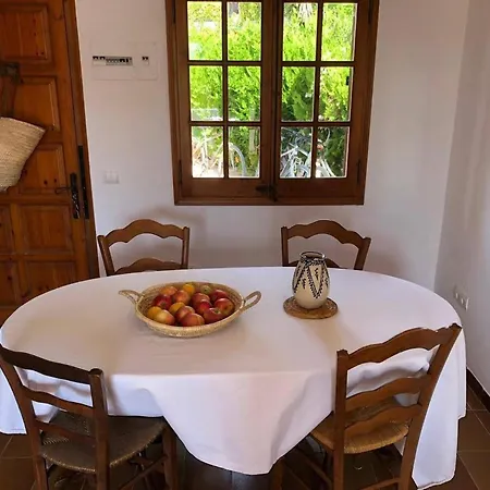 Holiday home Casa Con Jardin, Piscina, Y Terrazas En Zona Tranquila Cerca De - Es-323-24 *