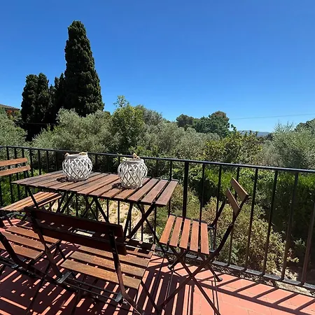 Casa Con Jardin, Piscina, Y Terrazas En Zona Tranquila Cerca De - Es-323-24